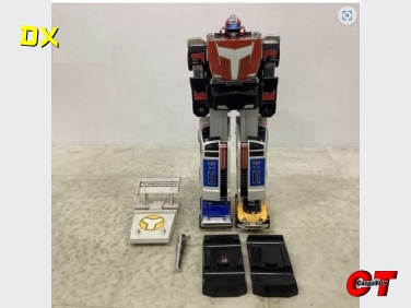 หุ่น DX เทอร์โบโรโบ จากขบวนการ Turboranger มีโล่ มีรองเท้าคู่ มีปืน 1 ชิ้น